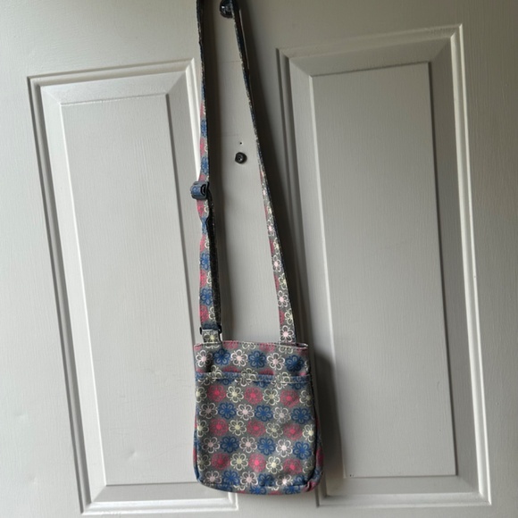Kavu Canvas Small crossbody. Flower Print. Limited Edition. - Picture 2 of 14